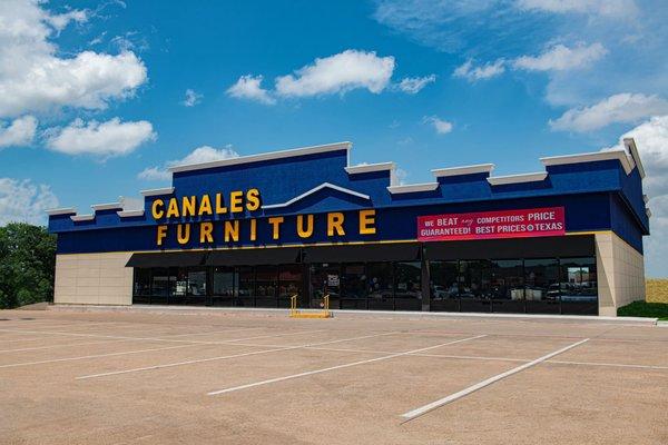 Visit us today in Duncanville!  https://www.canalesfurniture.com/pages/cockrell-hill