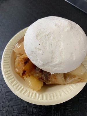 Apple Cobbler with Ice Cream