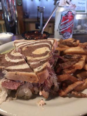 Reuben with fries and a Gansett! Perfect balance of corned beef and kraut. Smooth tasty beer.