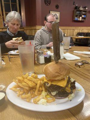 I got the mother load burger with an added egg on top, fries and ranch on the side