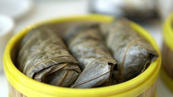 Rice wrapped in lotus leaf