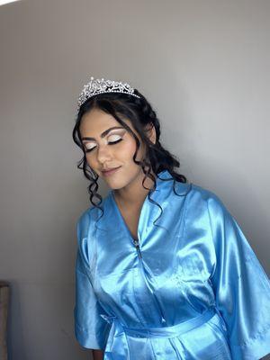 Quinceañeras glam.