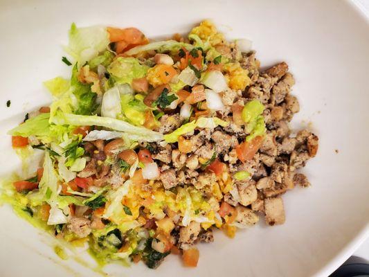 Protein bowl with polla asada. Comes with lettuce, rice, beans, pico, and guac