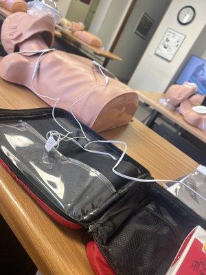 Learning CPR with an AED