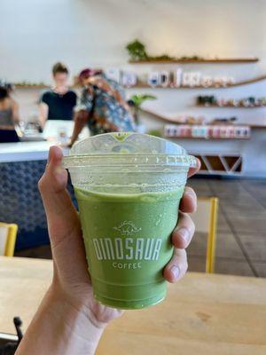 Iced Matcha Latte w/ Oatmilk