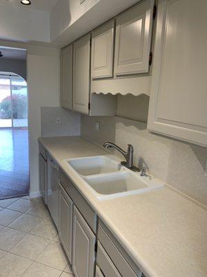 Kitchen cabinets and walls