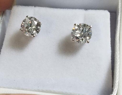 Diamond earrings