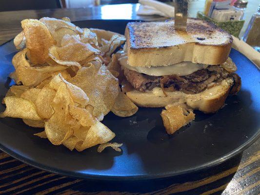 Ribeye Sandwich  House Made Chips