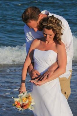 www.CocoaBeachWeddings.com Cocoa Beach Weddings, Surfside Wedding Chapel  407.970.7314