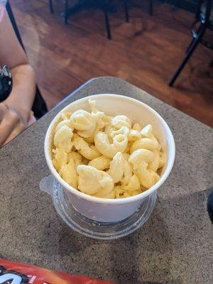 Kids mac and cheese