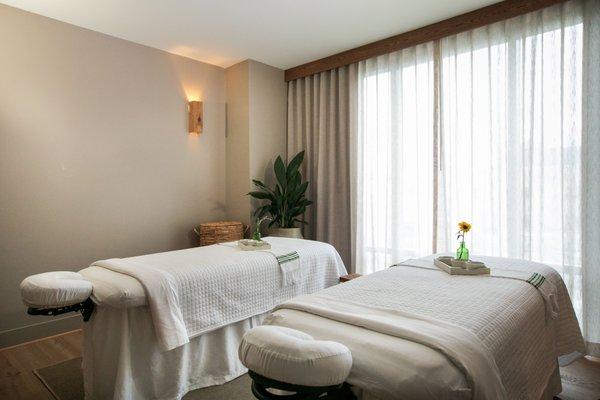 Double treatment room