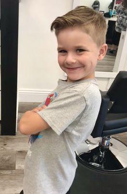 Kid loves his hair!