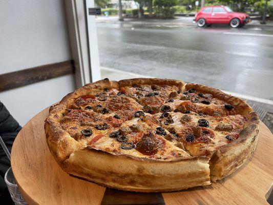 Smoking Pan Pizza w/ Pepperoni Stromboli, Rentin Style. Yummy. This is not on the menu. Only by asking and two knocks at the front counter.