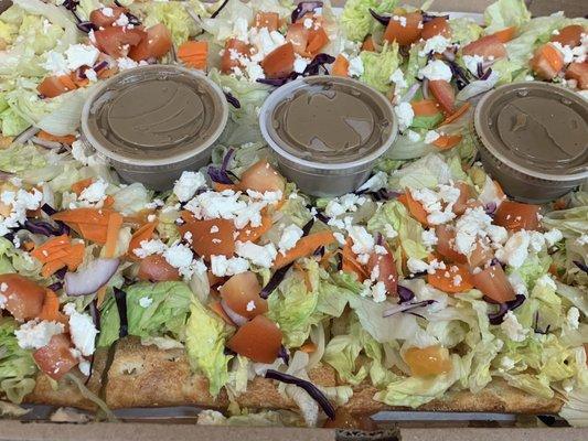 A delicious salad pizza