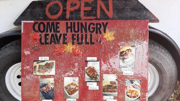 Pictures of the Delicious Variety of BBQ  Available at MARSHALL'S COMEBACK BBQ; Gatesville, TX.