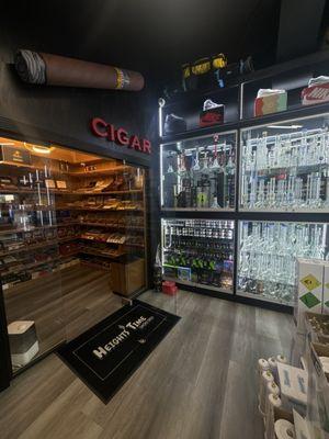 Walk in cigar humidor Hookah selection Affordable glass