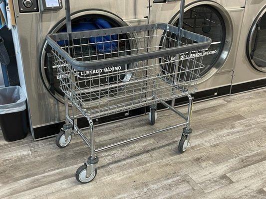 Longview, WA - Twin City Laundry There's many laundry carts and one really big cart. All are clean and helpful.