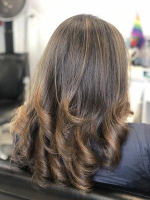 Balyage with color melt