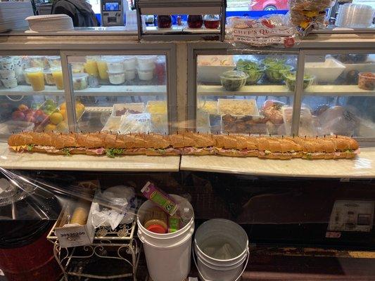 6 foot sandwich