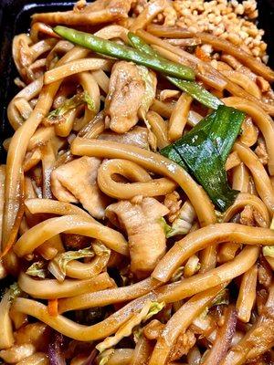 Yaki Udon noodles with chicken