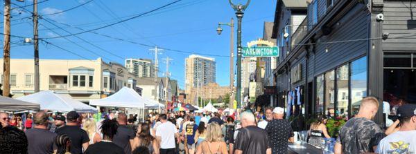 Brady St Festival, mid afternoon, 7/30/22.