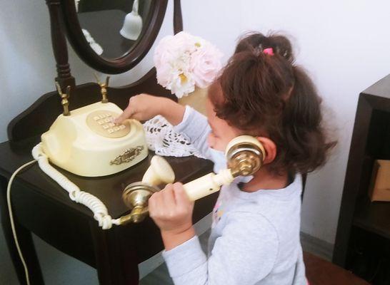 We are so proud of our Vintage and Imaginative Play Area in our Indoor Classroom, an extension of home away from home for the litte ones.