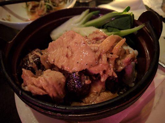 Com tho ga - clay pot baked ginger chicken