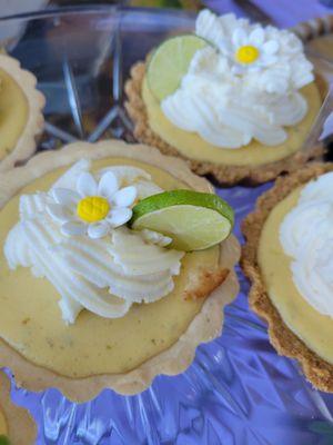 Key lime tarts