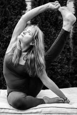 Healthy Habit and Yoga tutors