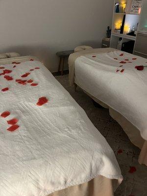 The roses on the beds was the perfect touch to a romantic massage