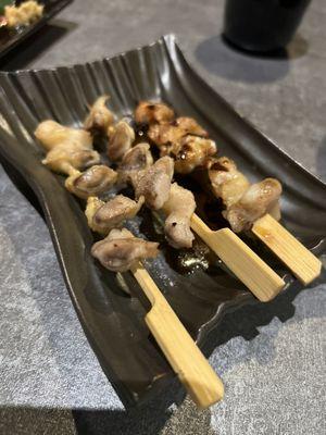 Chicken gizzard with garlic sprout and soy sauce