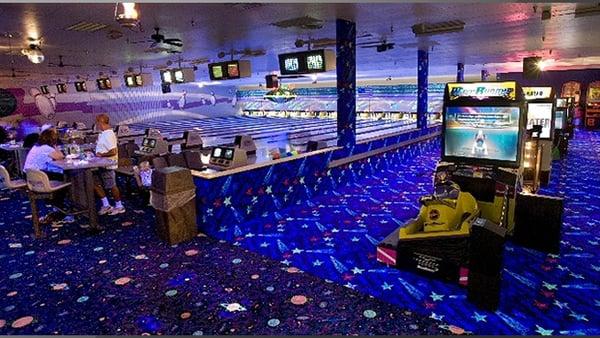 Cosmic Bowling 2