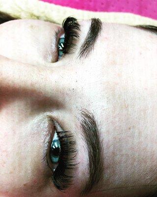 Volume Eyelash Extensions By Master Lash Stylist Dee