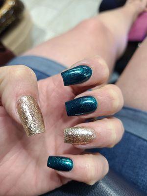 Thanks Lisa! Wizard of Oz inspired nails.