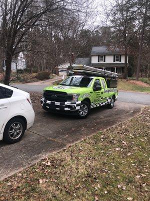 Garage Door Doctor truck