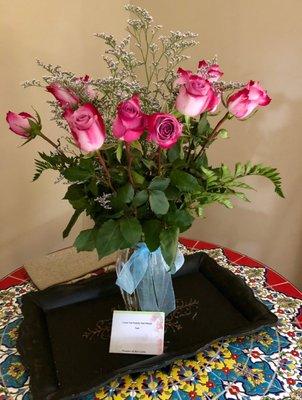 These are the pink roses that originally were delivered.