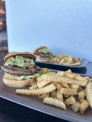 Mexicali Guacamole Burger