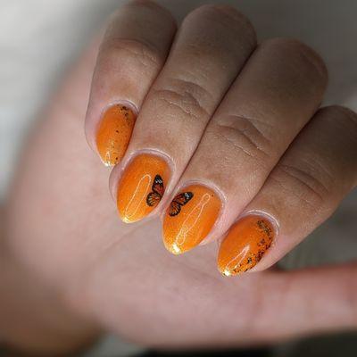 Gel nail art