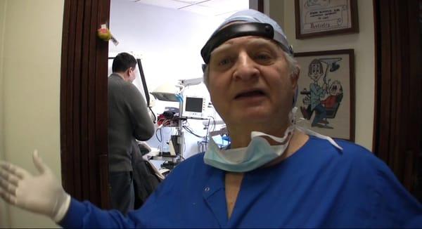 Welcome! Top Dentist Stuart Blaustein DDS, DMD also teachers at NYU. Priv. office (212) 481-3636 https://www.youtube.com/watch?v=bxblMUfKr6o