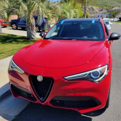 Alfa Romeo Stelvio full windshield replacement