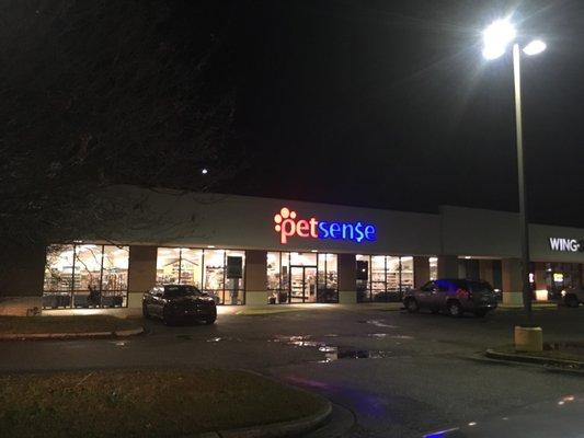 Pet Sense front of store