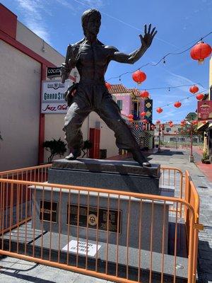 Los Angeles Chinatown Corp. Bruce Lee Statue