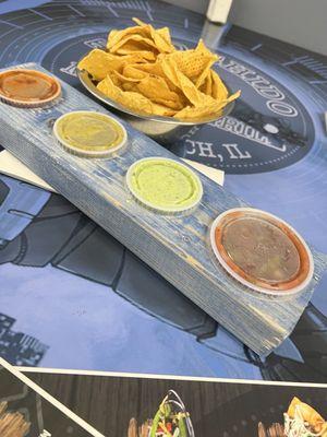 Chips and flight of salsas