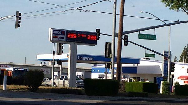 Cheapest gas within few miles slways!