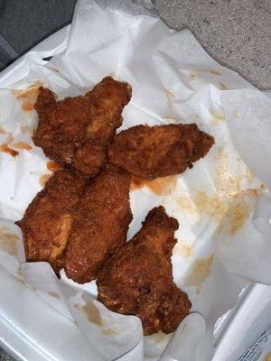 Hot wings extra crispy