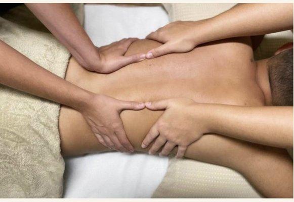 4 hands massage