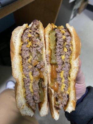 Double cheeseburger