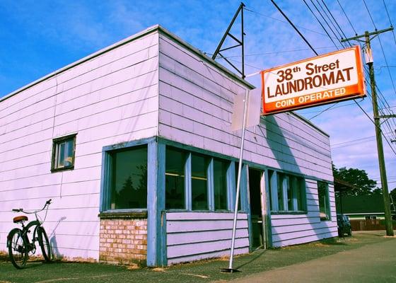 Thirty-Eighth St Laundromat