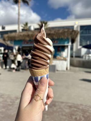 Kids cone with chocolate/vanilla swirl