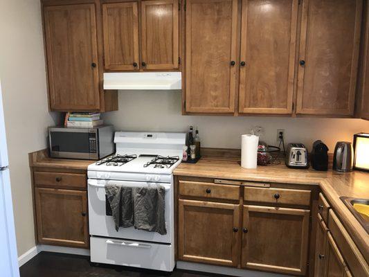 Before and after. I'm not done yet with the countertops, but they did a kick ass job! Darren and the crew were amazing.